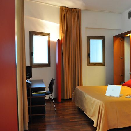 Residence Le Corti Milánó Kültér fotó